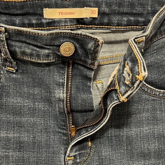 Levi's 711 Skinny Size 30 Blue Jeans Excellent - Picture 5 of 6